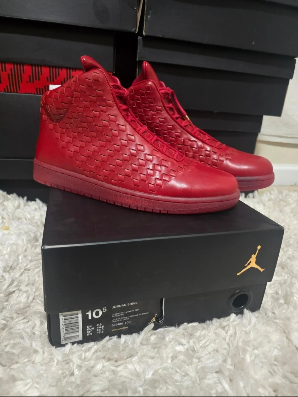 Jordan Shine colors Varsity Red Man shoe Size 10.5